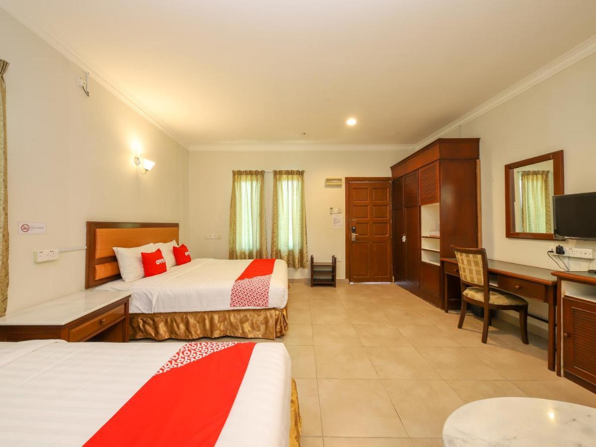 Oyo 89679 Dream Garden Resort Ayer Hangat Exterior foto